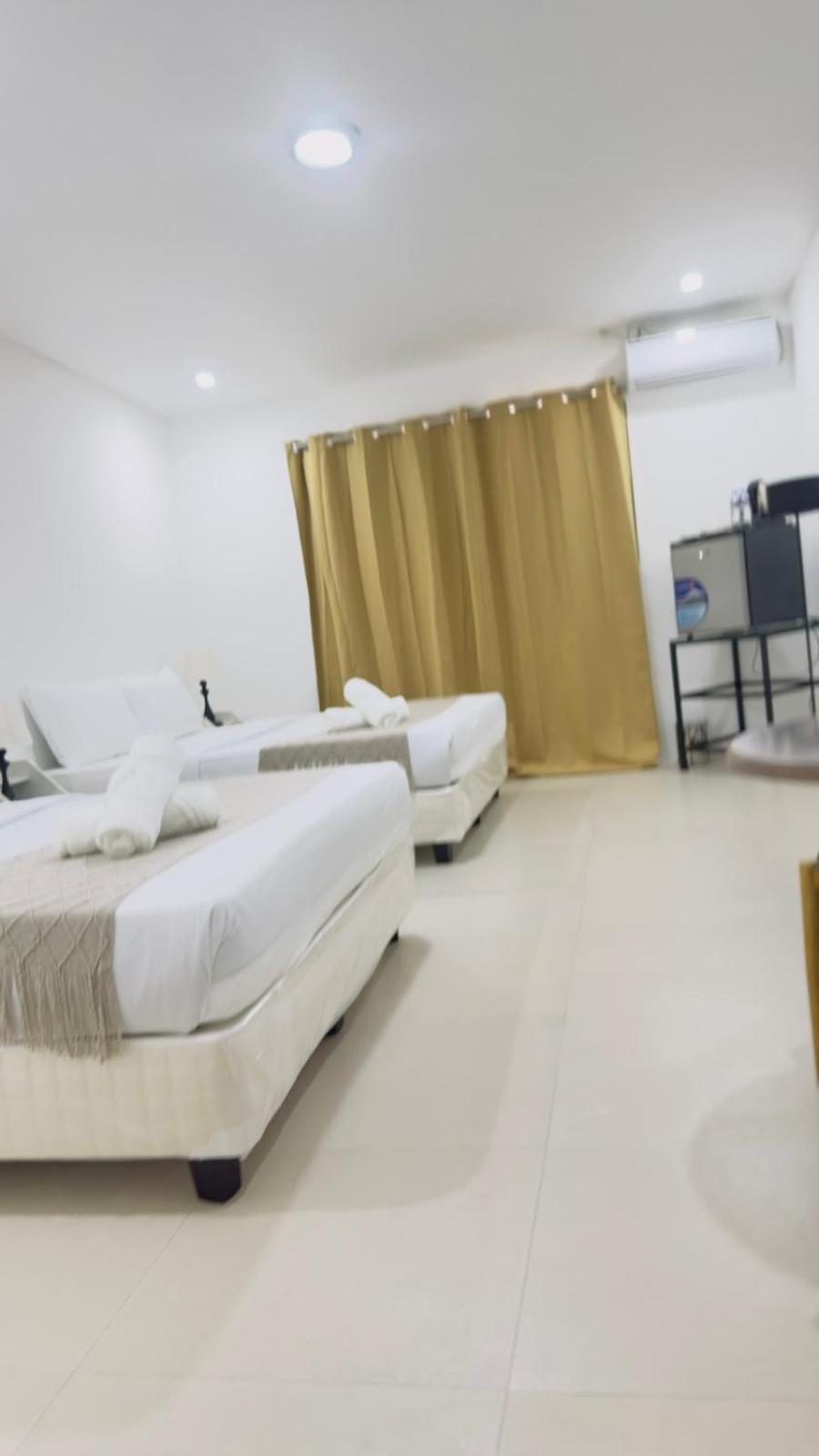 Bavarian Guest House อังเฮเลส ภายนอก รูปภาพ