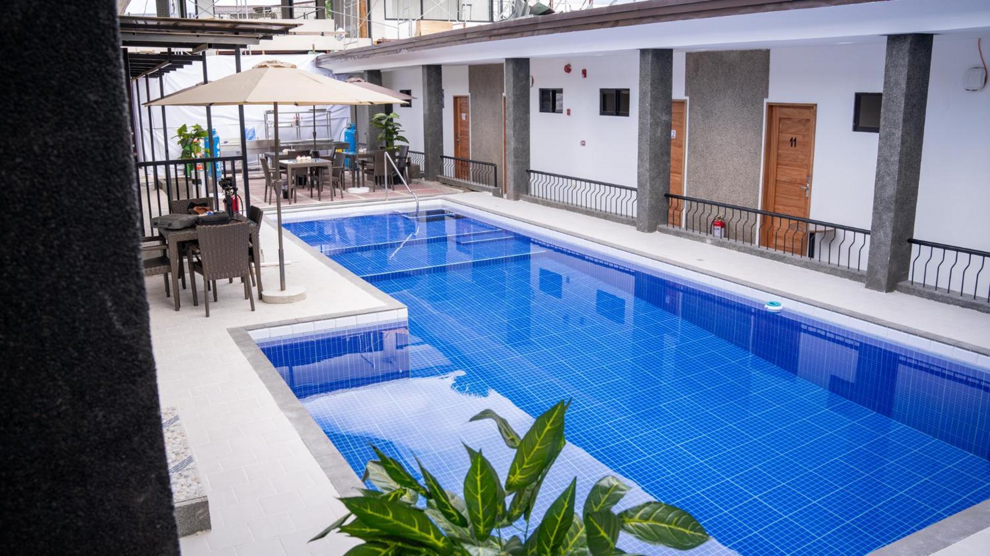 Bavarian Guest House อังเฮเลส ภายนอก รูปภาพ